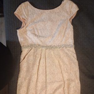 City triangles from Davids bridal size 16